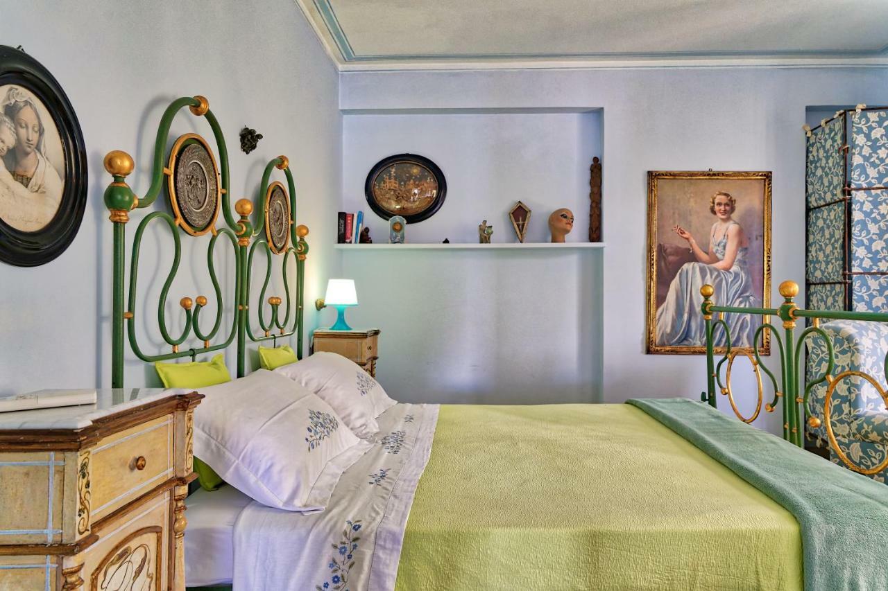 Luxury Apartment And Charm Sea View Isola Bella Taormina Exteriör bild