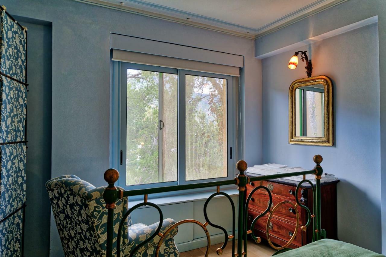 Luxury Apartment And Charm Sea View Isola Bella Taormina Exteriör bild